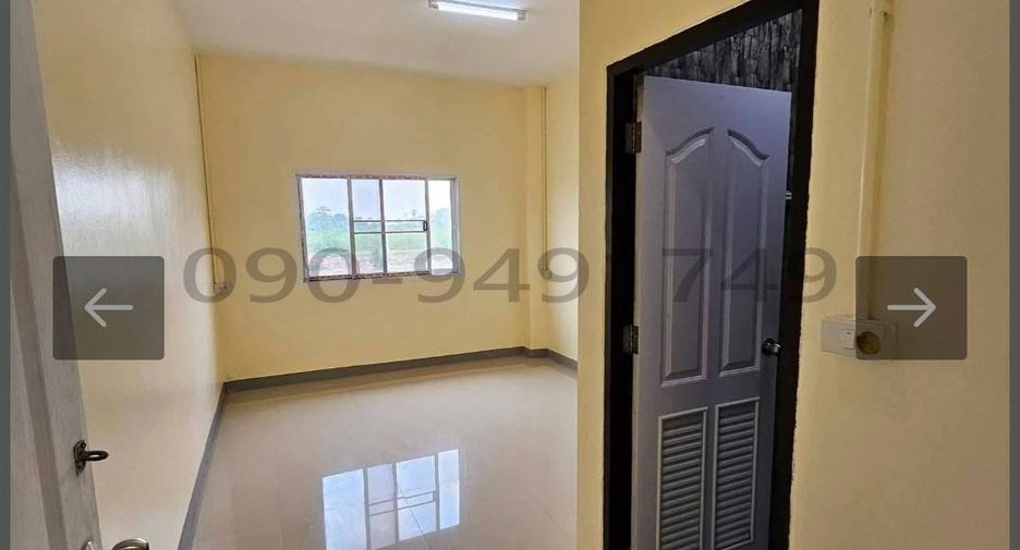 For rent 4 bedrooms warehouse in Lat Lum Kaeo, Pathum Thani