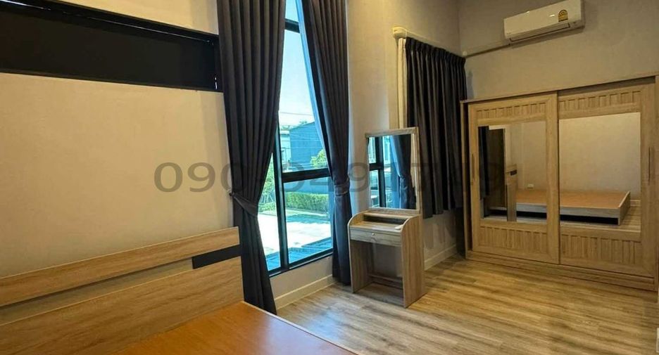 For sale 2 bedrooms townhouse in Saphan Sung, Bangkok