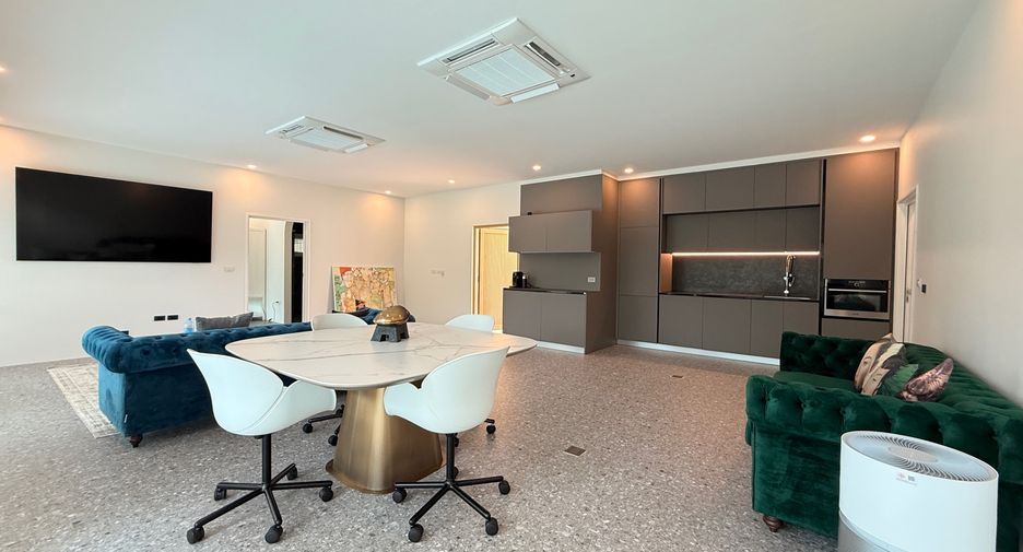 For sale 3 bedrooms villa in Hua Hin, Prachuap Khiri Khan