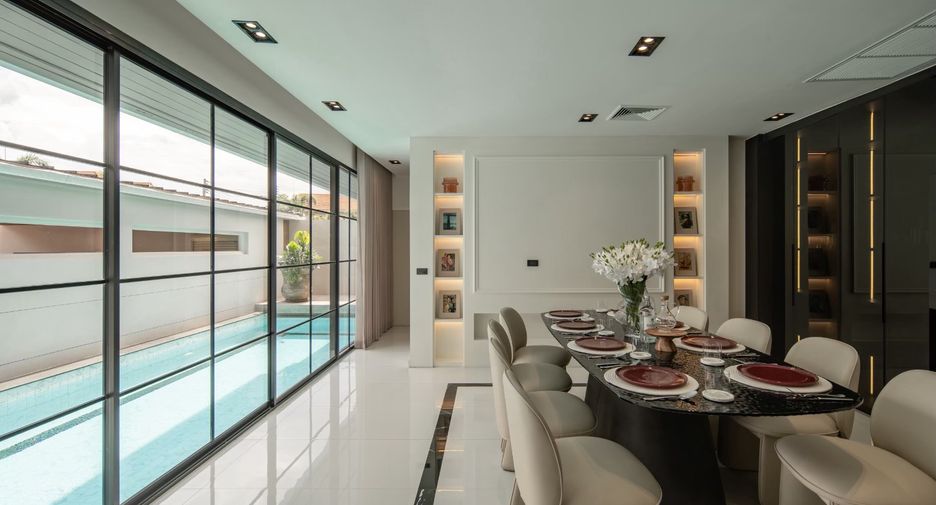 For sale 4 bedrooms villa in San Sai, Chiang Mai