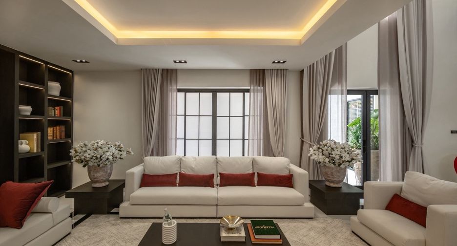 For sale 4 bedrooms villa in San Sai, Chiang Mai
