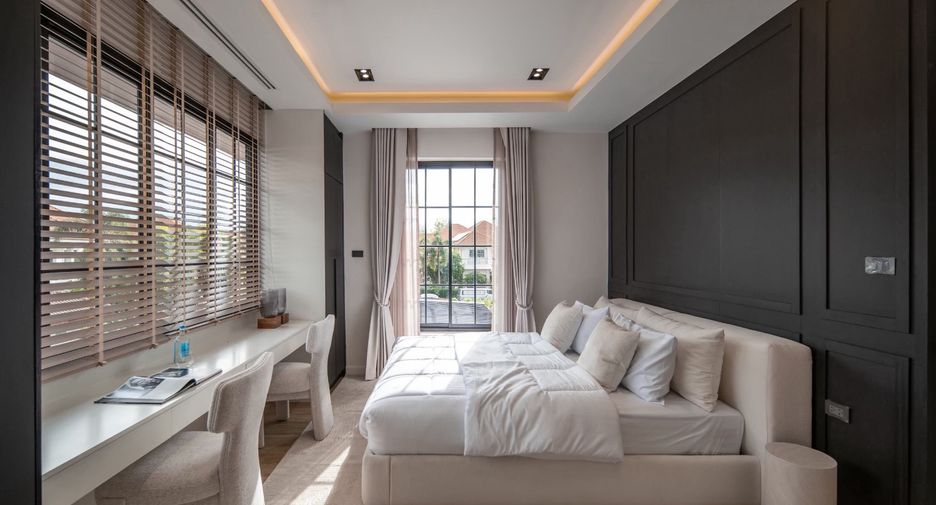 For sale 4 bedrooms villa in San Sai, Chiang Mai