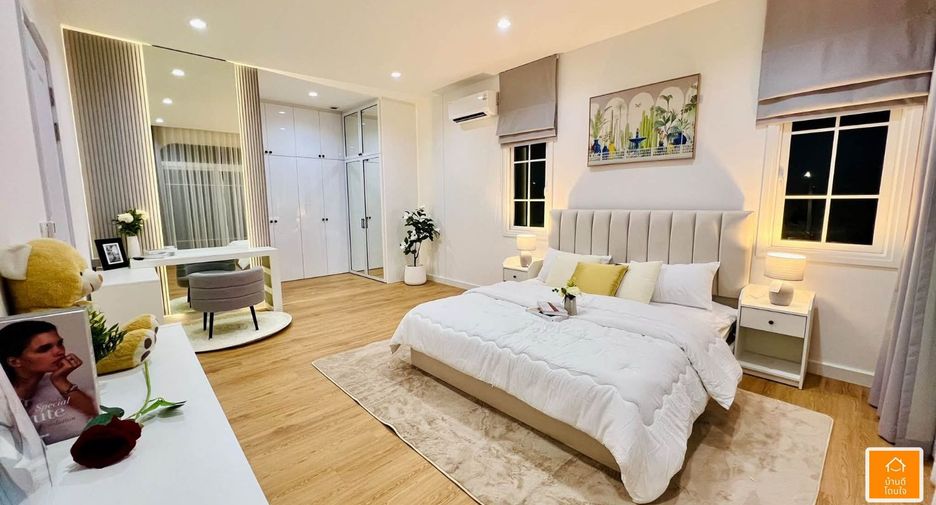 Haus zur Miete und zum Kauf mit 4 Zimmer in Bang Phli, Samut Prakan