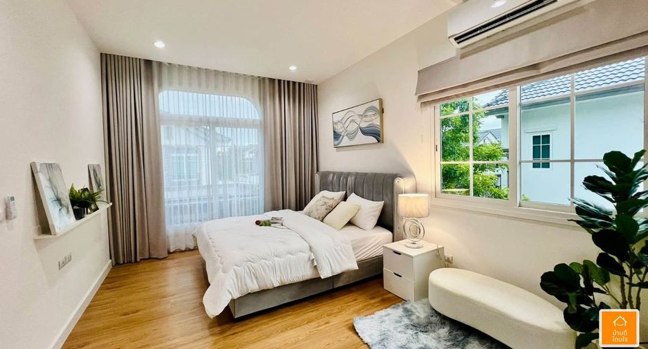 Haus zur Miete und zum Kauf mit 4 Zimmer in Bang Phli, Samut Prakan