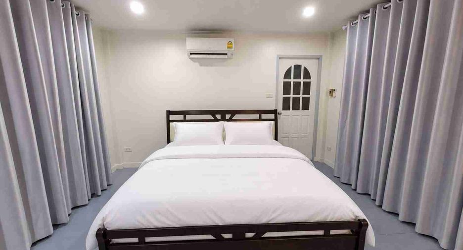 For rent 3 bedrooms house in Mueang Rayong, Rayong