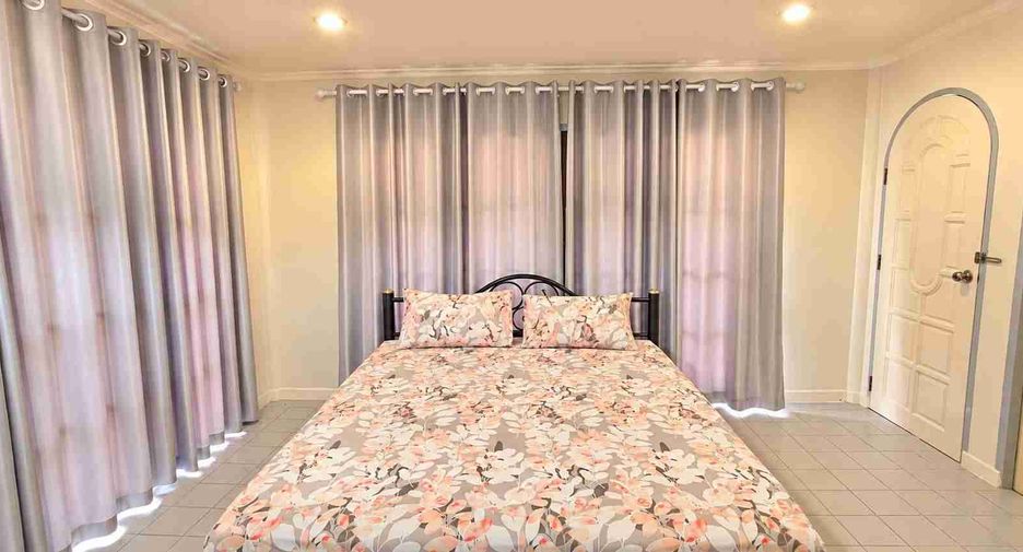 For rent 3 bedrooms house in Mueang Rayong, Rayong