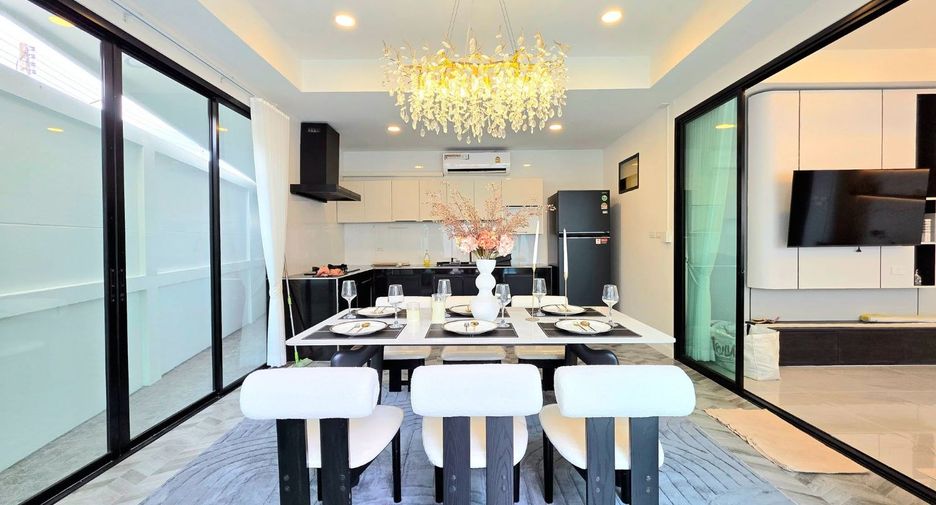 À vendre 3 chambres villa à Bang Lamung, Chonburi