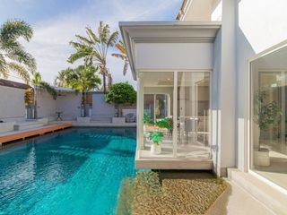 À louer 5 chambres villa à Bang Lamung, Chonburi