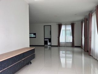 出租 3 卧室 独立屋 在 Thanyaburi, Pathum Thani
