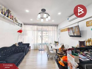 Casa adosada en venta de 2 habitaciones en Bang Sao Thong, Samut Prakan