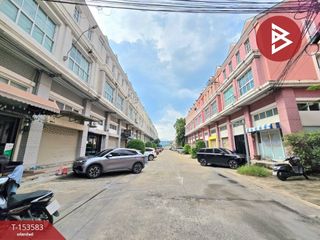 Gewerbefläche zum Kauf mit 2 Zimmer in Phra Samut Chedi, Samut Prakan