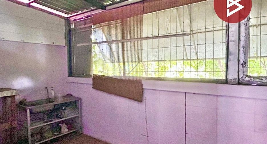 For sale 2 ベッドルーム house in Mueang Lop Buri, Lopburi
