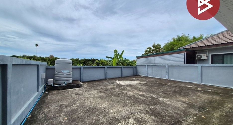 出售 4 卧室 独立屋 在 Mueang Rayong, Rayong