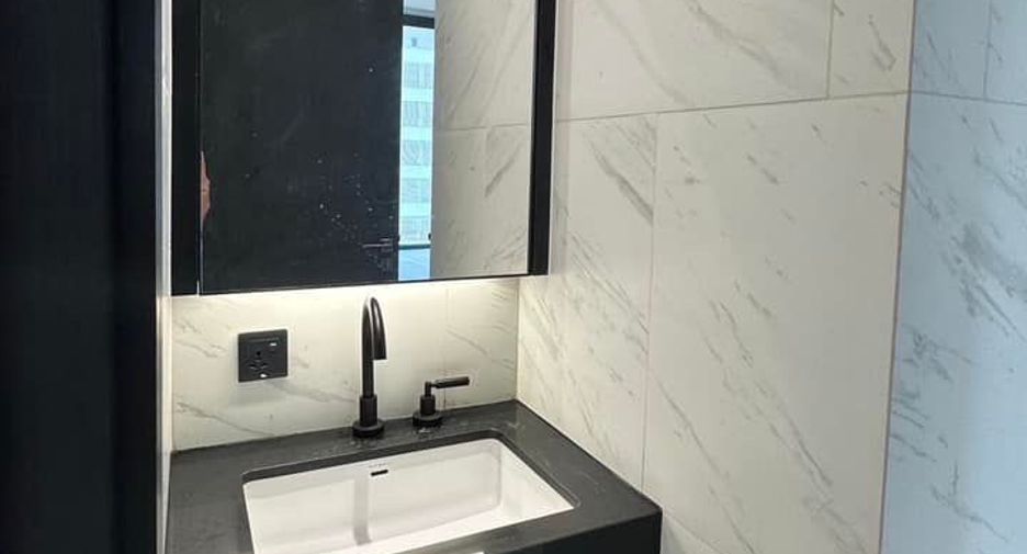 Condo en venta de 1 habitaciones en Sathon, Bangkok