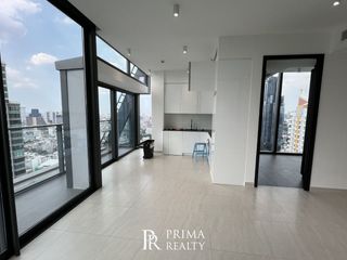 Condo en venta de 2 habitaciones en Sathon, Bangkok