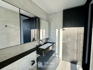 Condo en venta de 2 habitaciones en Sathon, Bangkok