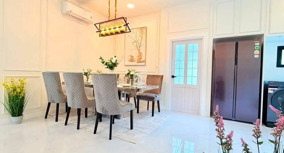 À vendre 3 chambres villa à Bang Lamung, Chonburi