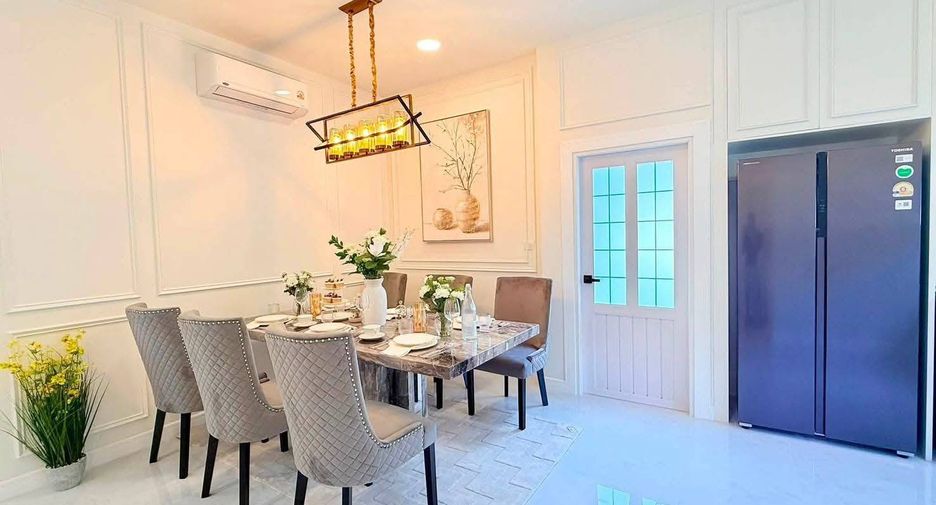 À vendre 3 chambres villa à Bang Lamung, Chonburi
