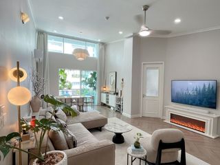 For sale 3 bedrooms condo in Watthana, Bangkok