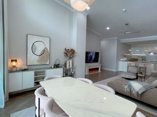 For sale 3 bedrooms condo in Watthana, Bangkok