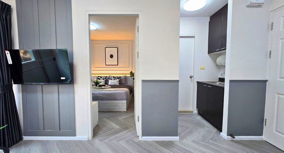 À vendre 1 chambre condo à Saphan Sung, Bangkok