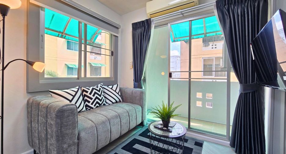 À vendre 1 chambre condo à Saphan Sung, Bangkok