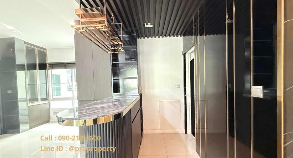 Casa en venta de 3 habitaciones en Bang Bon, Bangkok