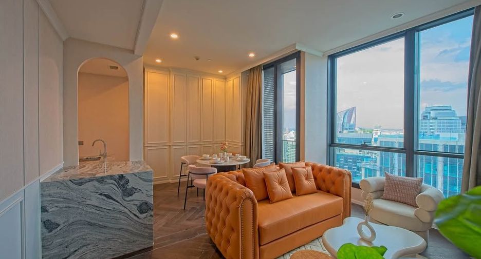 For sale 2 ベッドルーム condo in Khlong Toei, Bangkok