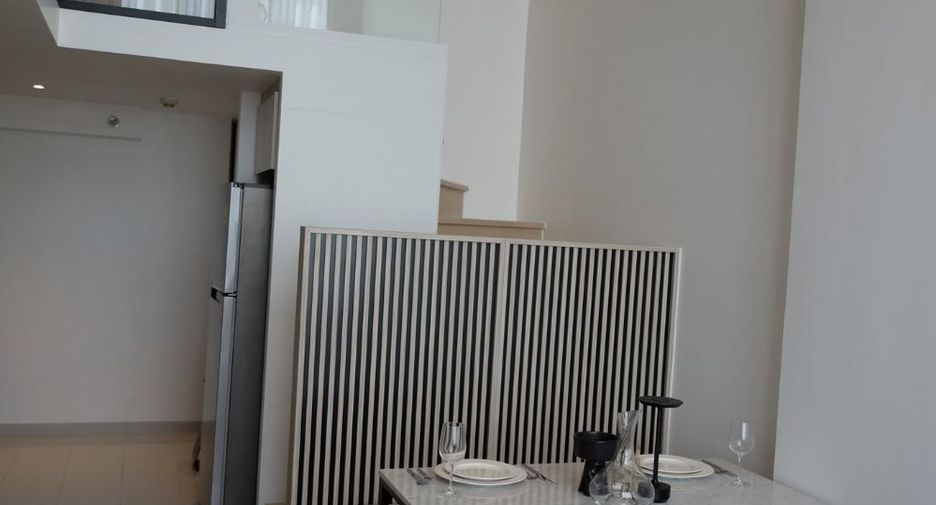 Condo en alquiler de 2 habitaciones en Sathon, Bangkok