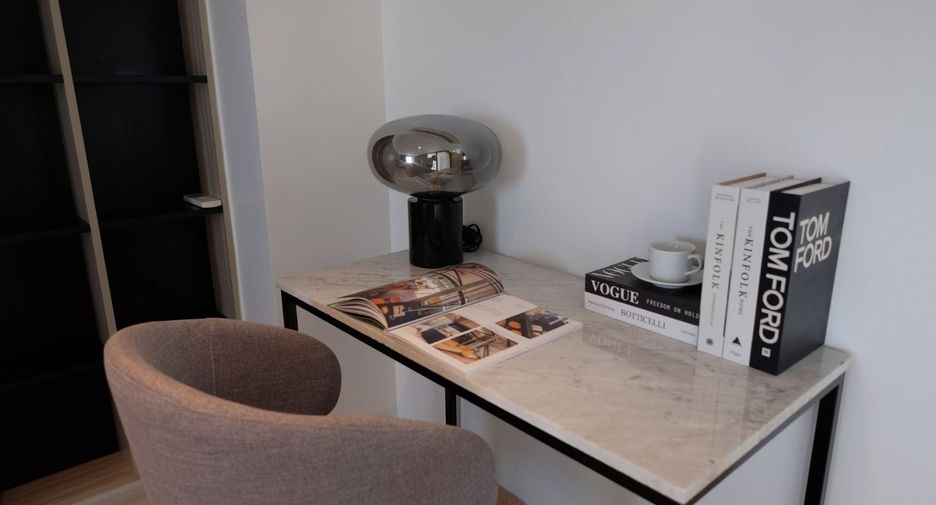 Condo en alquiler de 2 habitaciones en Sathon, Bangkok