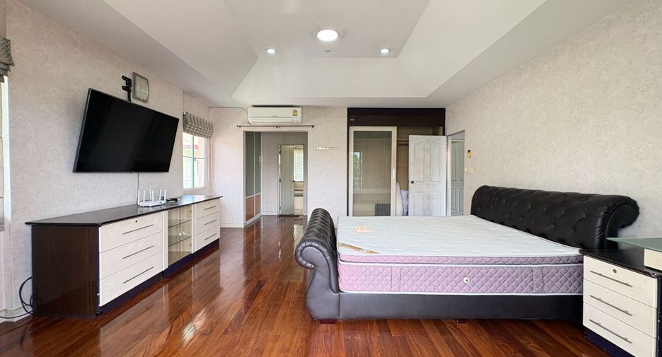 For rent 4 bedrooms house in Prawet, Bangkok