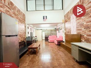Local comercial en venta de 6 habitaciones en Bang Sue, Bangkok