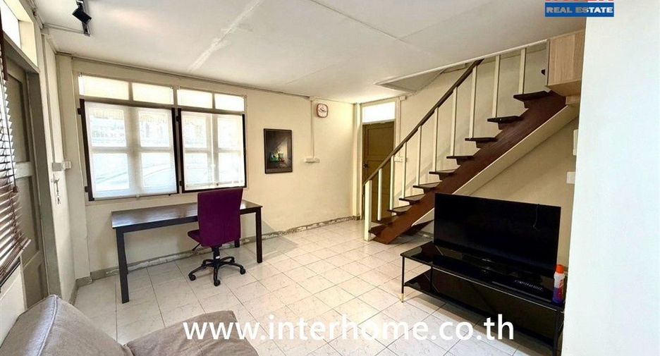 For sale 3 bedrooms house in Chatuchak, Bangkok