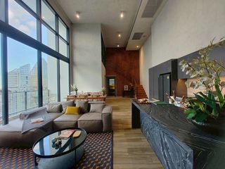For sale 3 bedrooms condo in Watthana, Bangkok