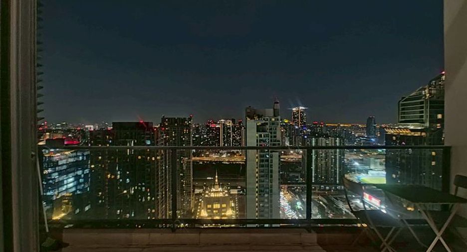 À vendre 3 chambres condo à Watthana, Bangkok