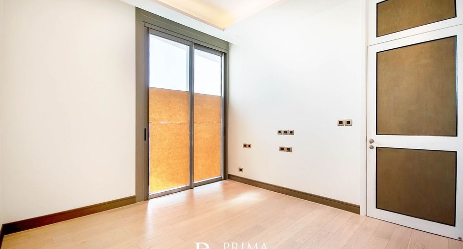 Condo en venta de 2 habitaciones en Khlong San, Bangkok