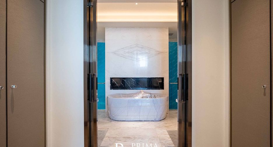 Condo en venta de 2 habitaciones en Khlong San, Bangkok