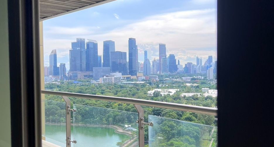 Condo en alquiler de 2 habitaciones en Khlong Toei, Bangkok