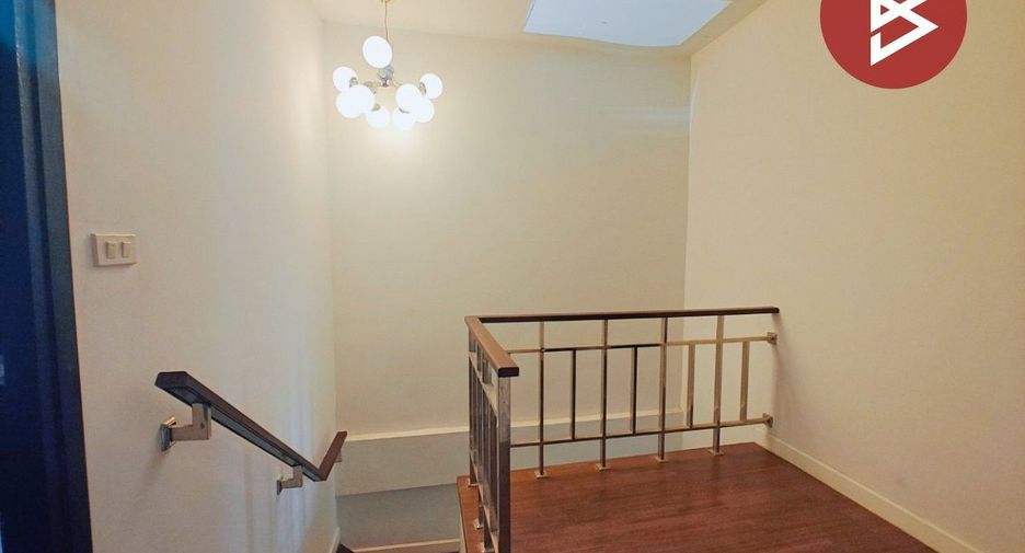 Reihenhaus zum Kauf mit 3 Zimmer in Mueang Nakhon Ratchasima, Nakhon Ratchasima