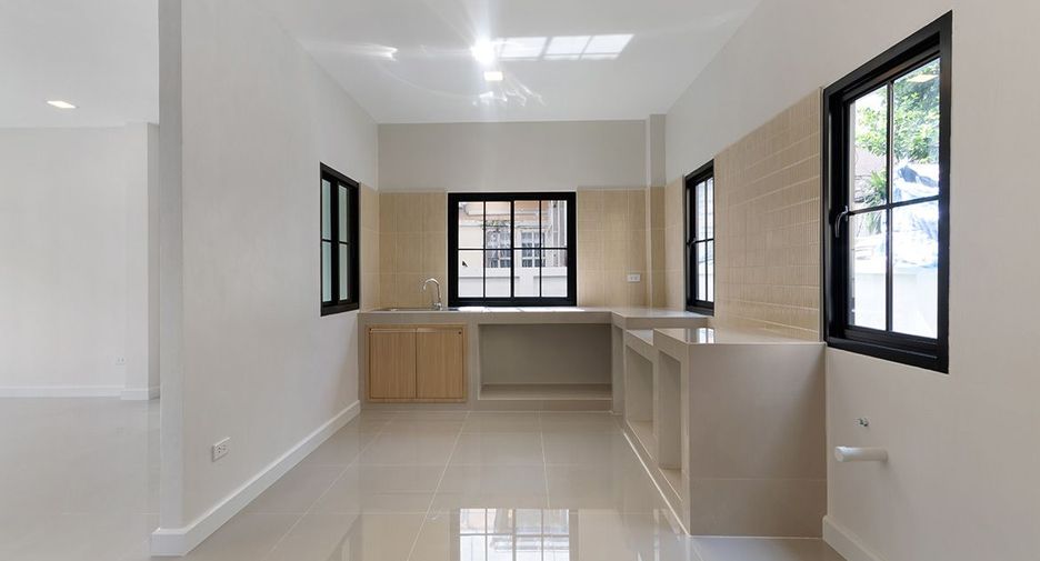 À vendre 3 chambres maison à Bang Kruai, Nonthaburi