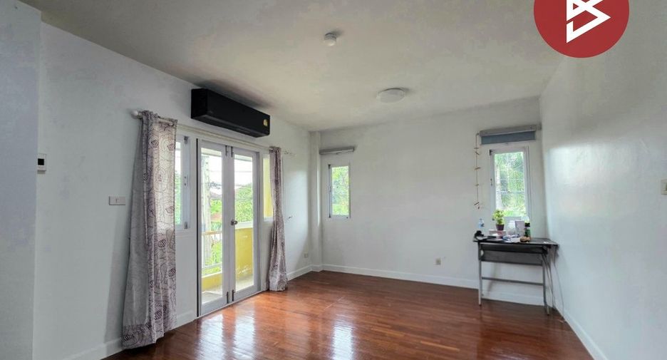 Casa en venta de 3 habitaciones en Nong Chok, Bangkok