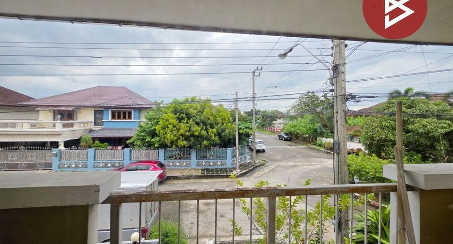 Casa en venta de 3 habitaciones en Nong Chok, Bangkok