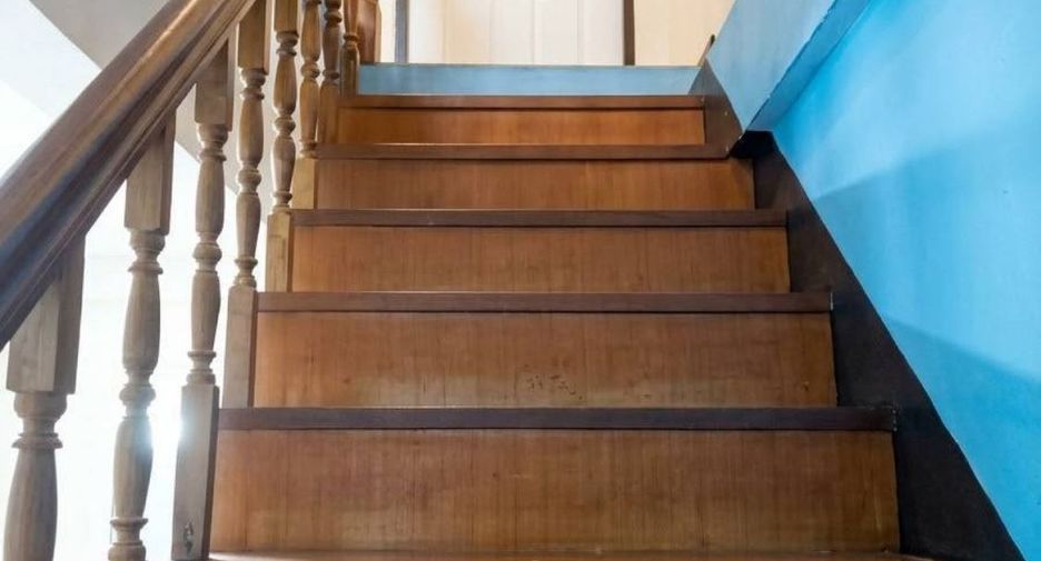 Reihenhaus zum Kauf mit 3 Zimmer in Krathum Baen, Samut Sakhon