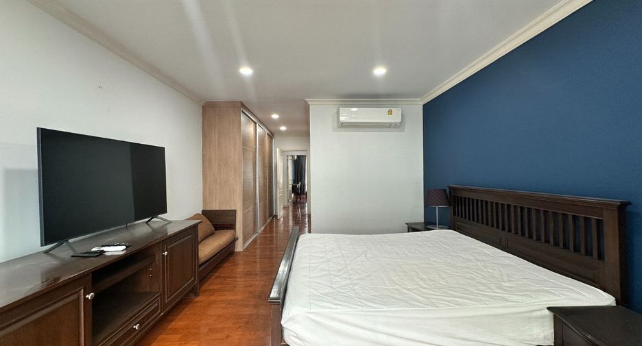 À louer 3 chambres condo à Khlong Toei, Bangkok