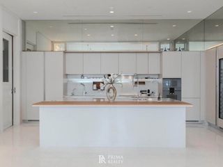 Condo en venta de 4 habitaciones en Pathum Wan, Bangkok