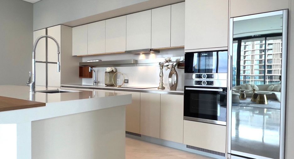 Condo en venta de 4 habitaciones en Pathum Wan, Bangkok