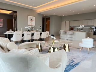 For sale 4 bedrooms condo in Pathum Wan, Bangkok