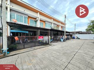 Casa adosada en venta de 3 habitaciones en Mueang Nakhon Pathom, Nakhon Pathom