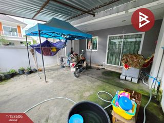 Casa adosada en venta de 3 habitaciones en Mueang Nakhon Pathom, Nakhon Pathom