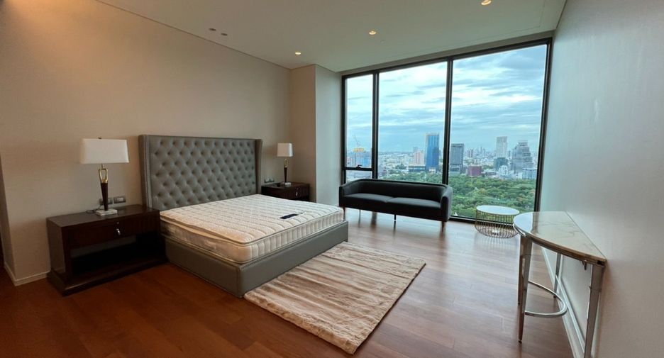 Condo en venta de 4 habitaciones en Pathum Wan, Bangkok